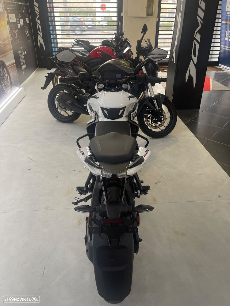 Bajaj Pulsar NS BAJAJ pulsar ns 400 - 4