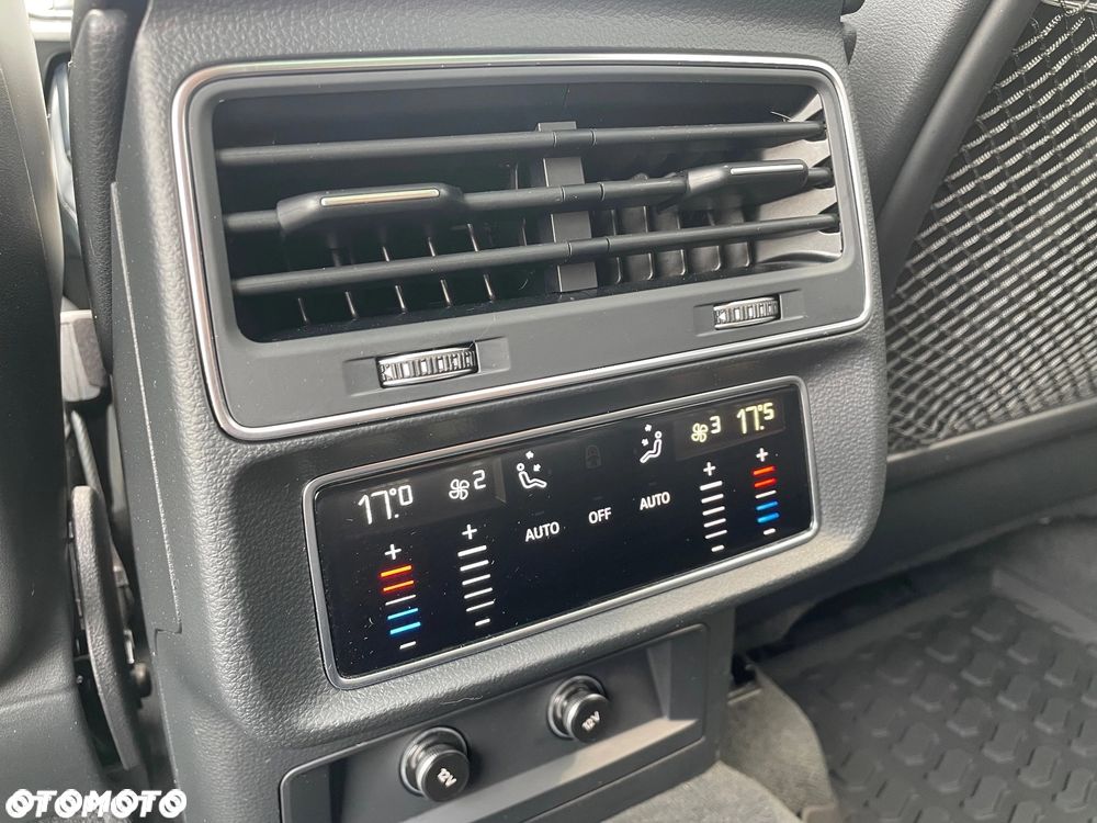 Audi Q7 55 TFSI mHEV Quattro S Line Tiptr - 29
