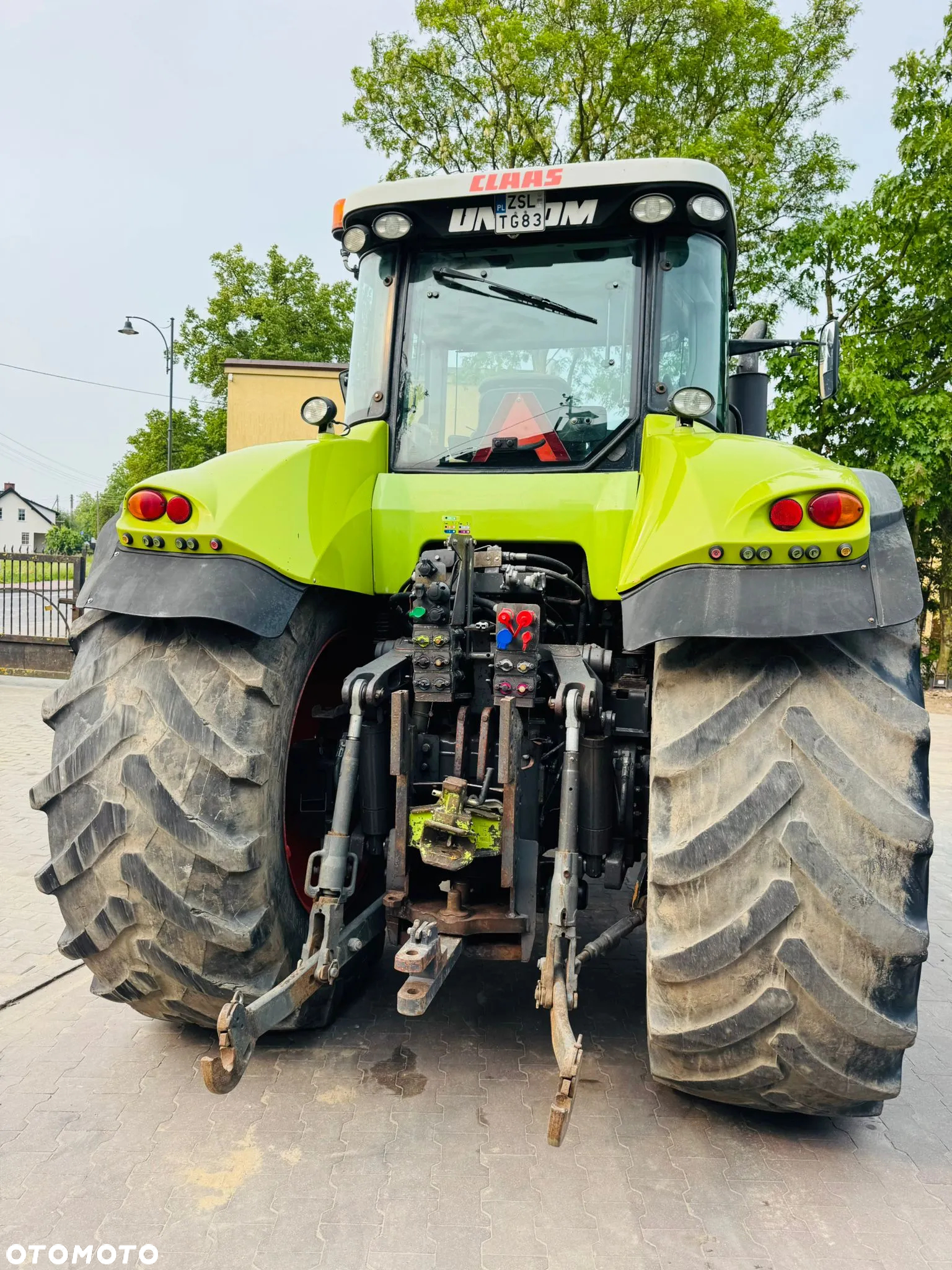 Claas Axion 850 CEBIS - 9