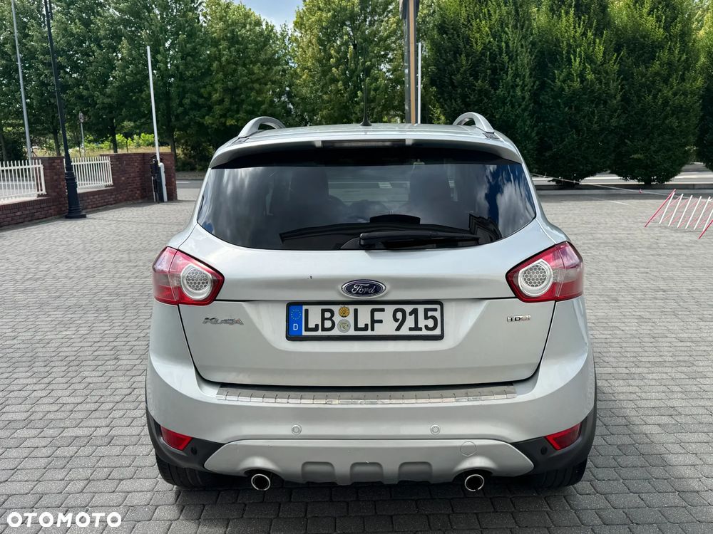 Ford Kuga 2.0 TDCi 4x4 Titanium - 6