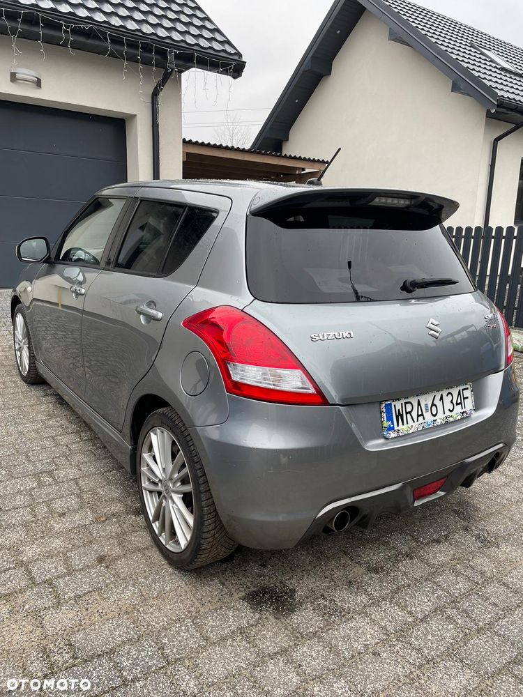 Suzuki Swift - 11