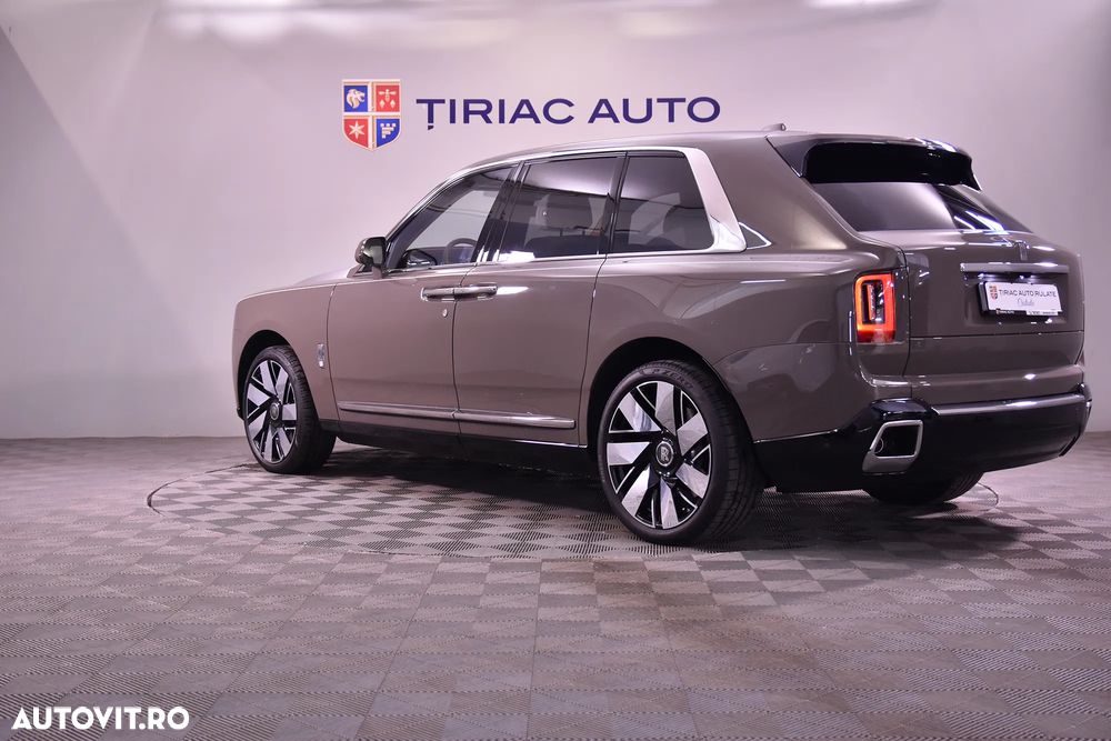 Rolls-Royce Cullinan - 3