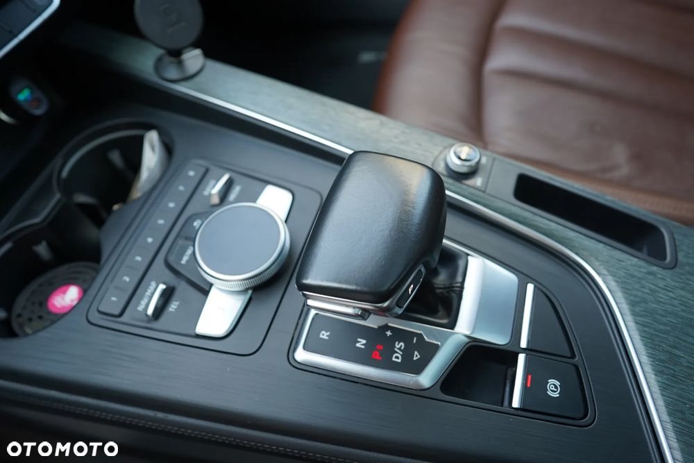 Audi A4 Limousine 2.0 TFSI quattro S tronic design - 20