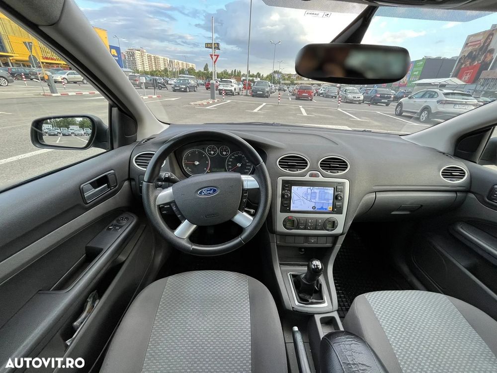 Ford Focus 1.8 TDCi Trend - 10