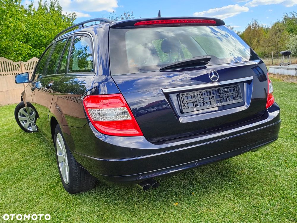 Mercedes-Benz Klasa C 200 CDI DPF (BlueEFFICIENCY) Avantgarde - 10