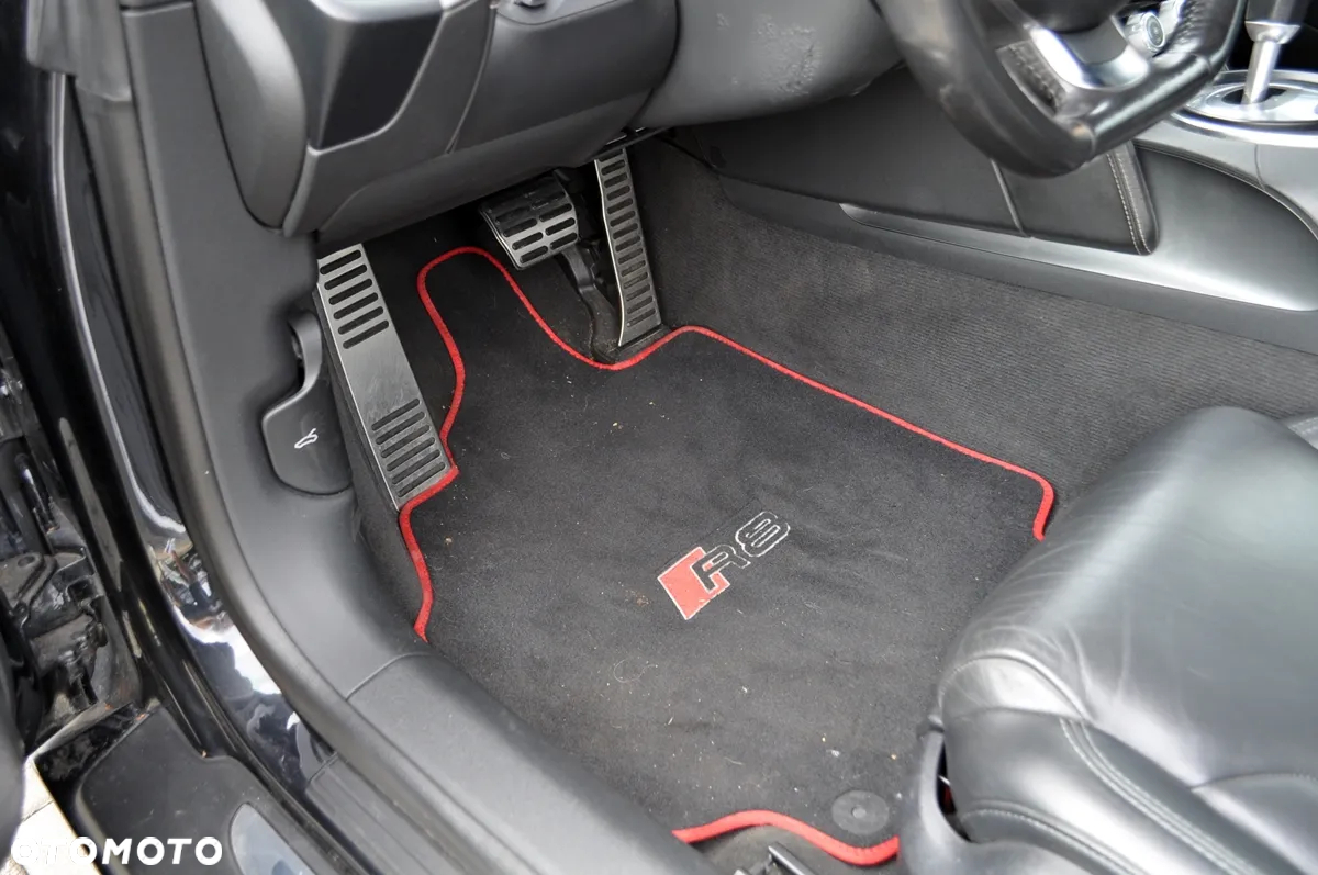 Audi R8 Coupé 4.2 Quattro R tronic - 24