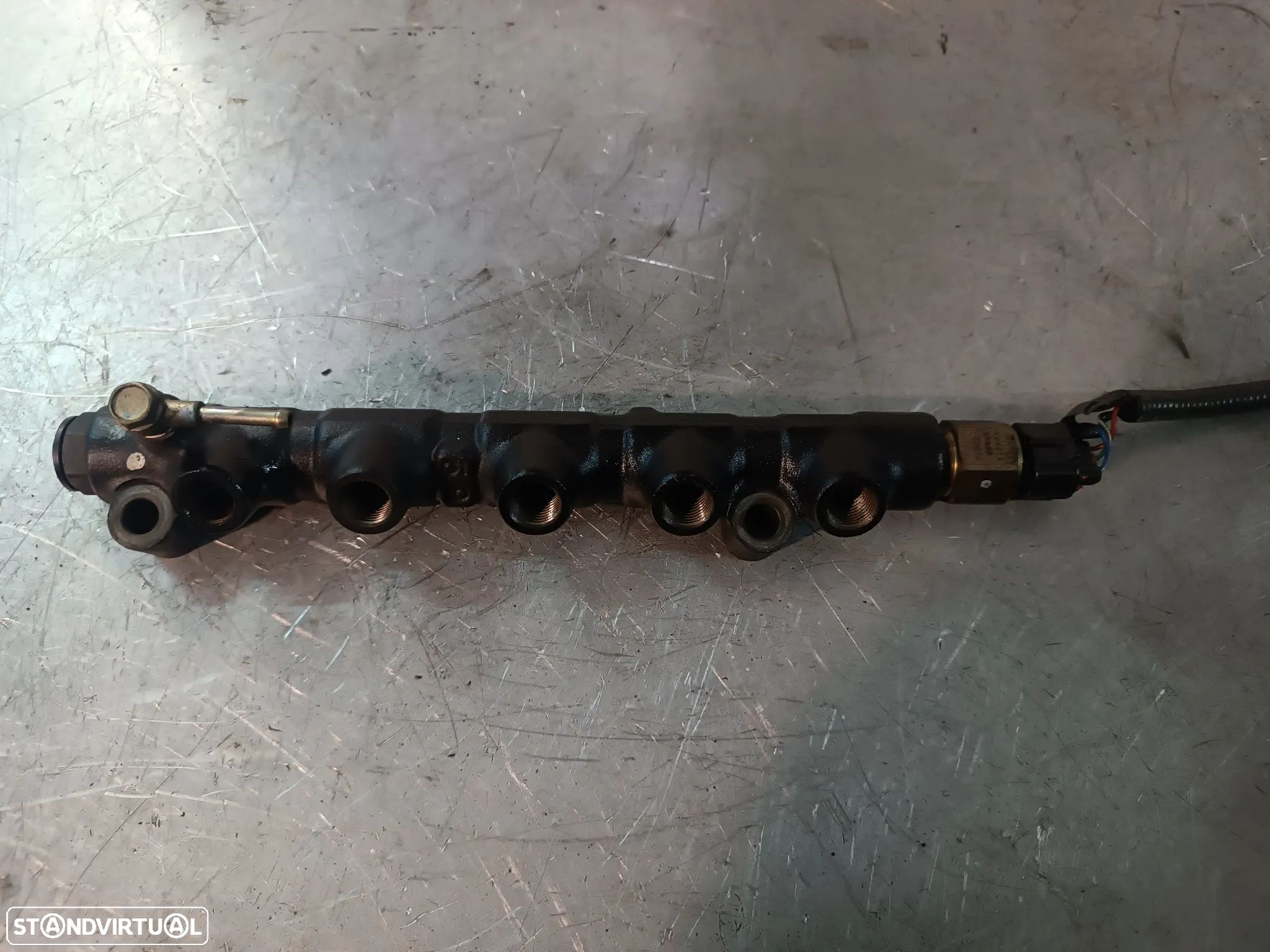 REGUA / RAMPA DE INJECÇÃO TOYOTA COROLLA 2.0D4D 89450-12010 - 1