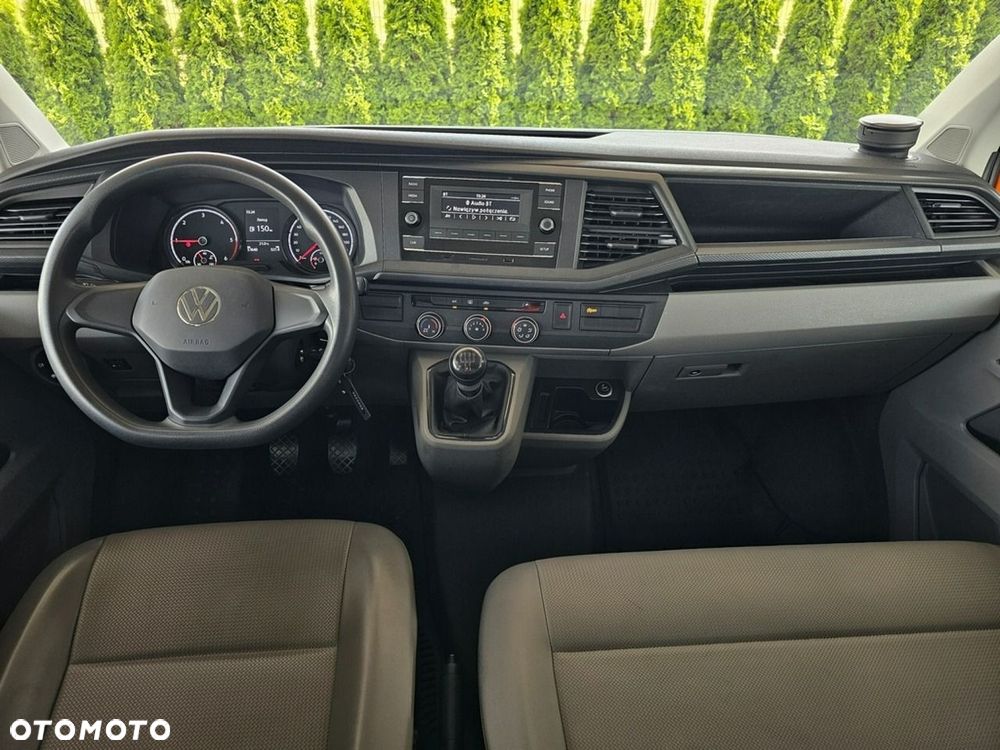 Volkswagen Transporter - 27
