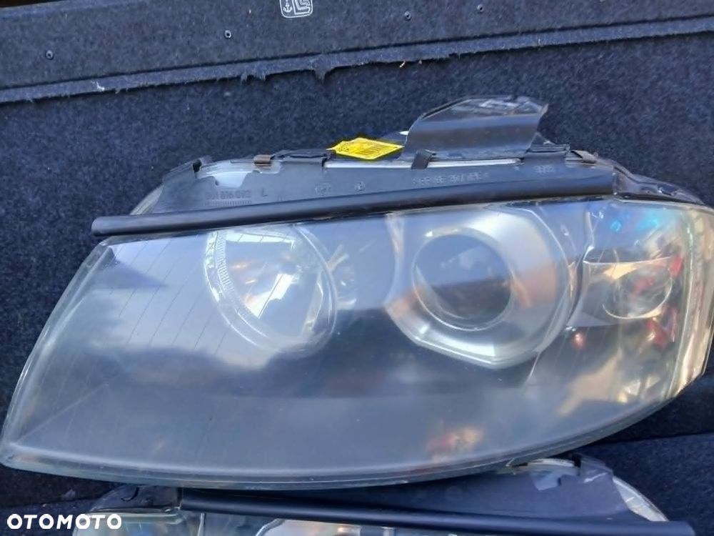Audi A3 8P Lampa przednia Xenon lewa, prawa - 4