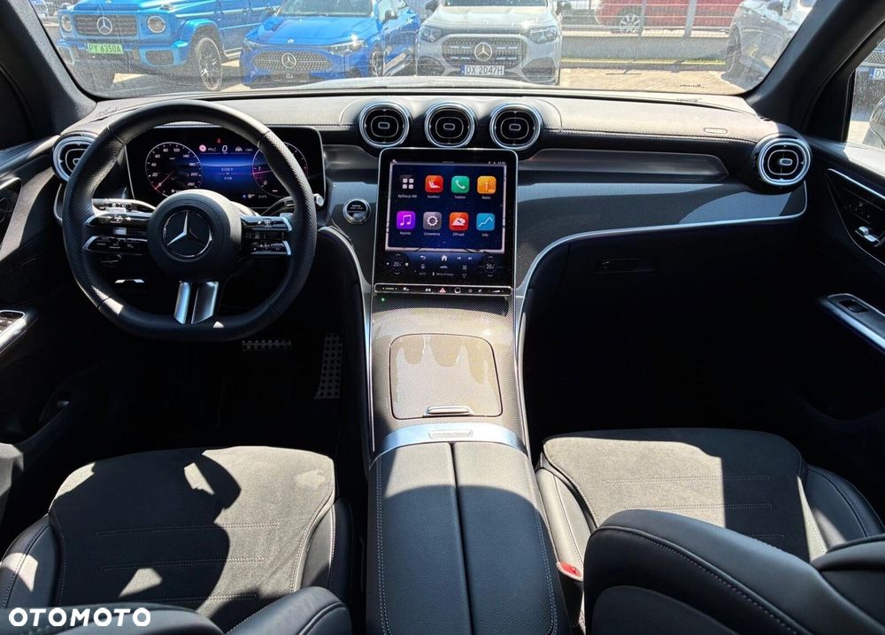 Mercedes-Benz GLC - 9
