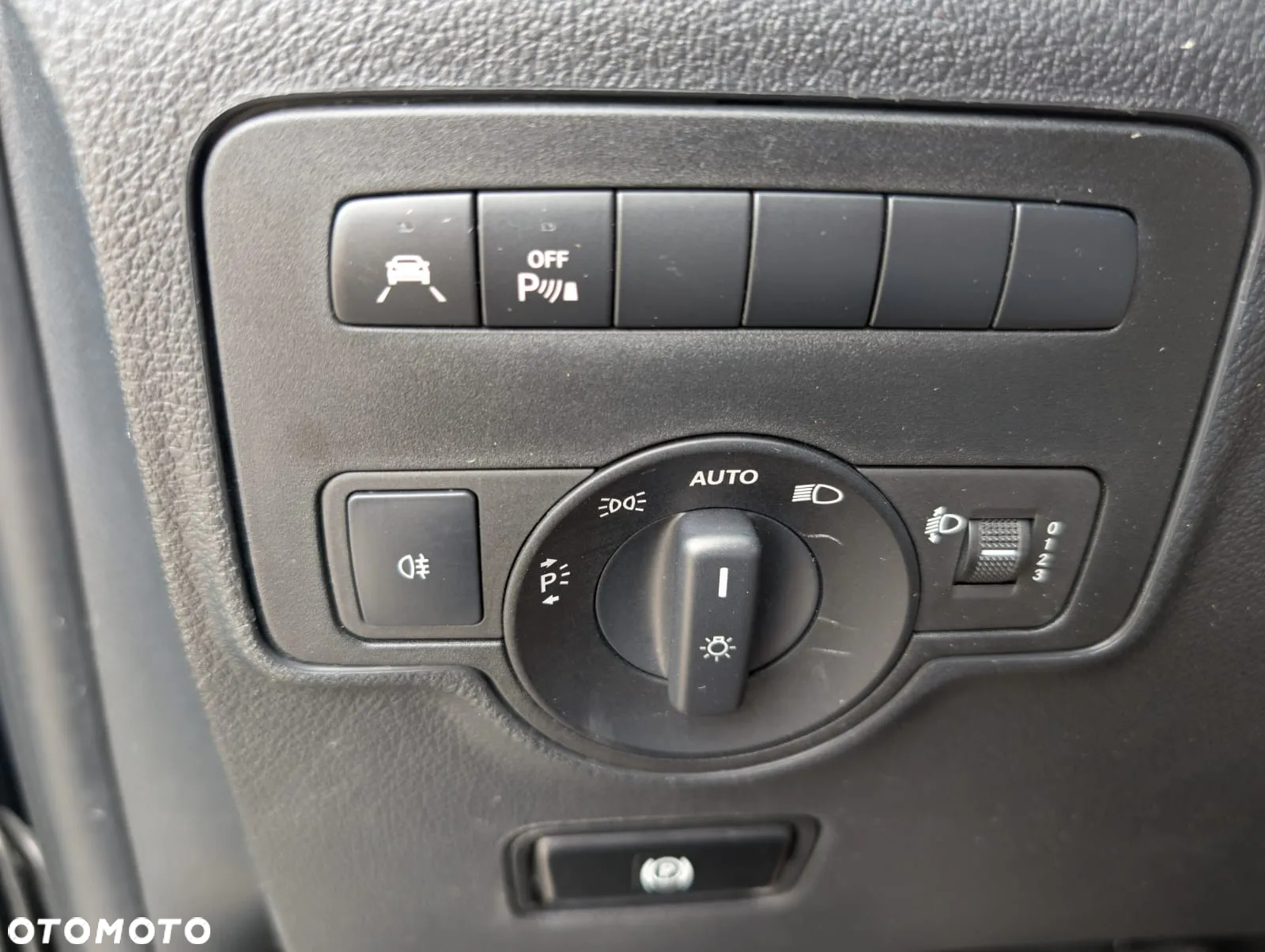 Mercedes-Benz Vito - 17