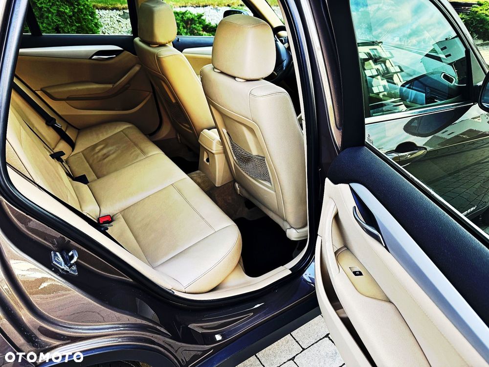 BMW X1 xDrive23d - 39