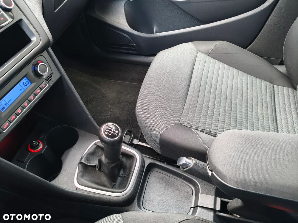 Volkswagen Polo 1.4 Team - 10