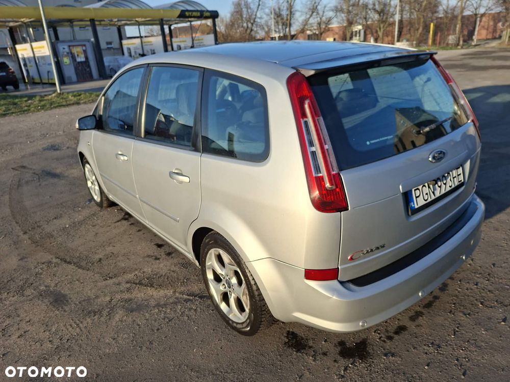 Ford Focus C-Max - 16