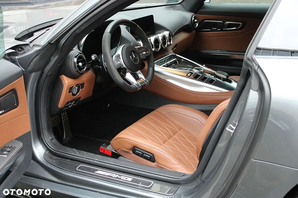 Mercedes-Benz AMG GT C - 7