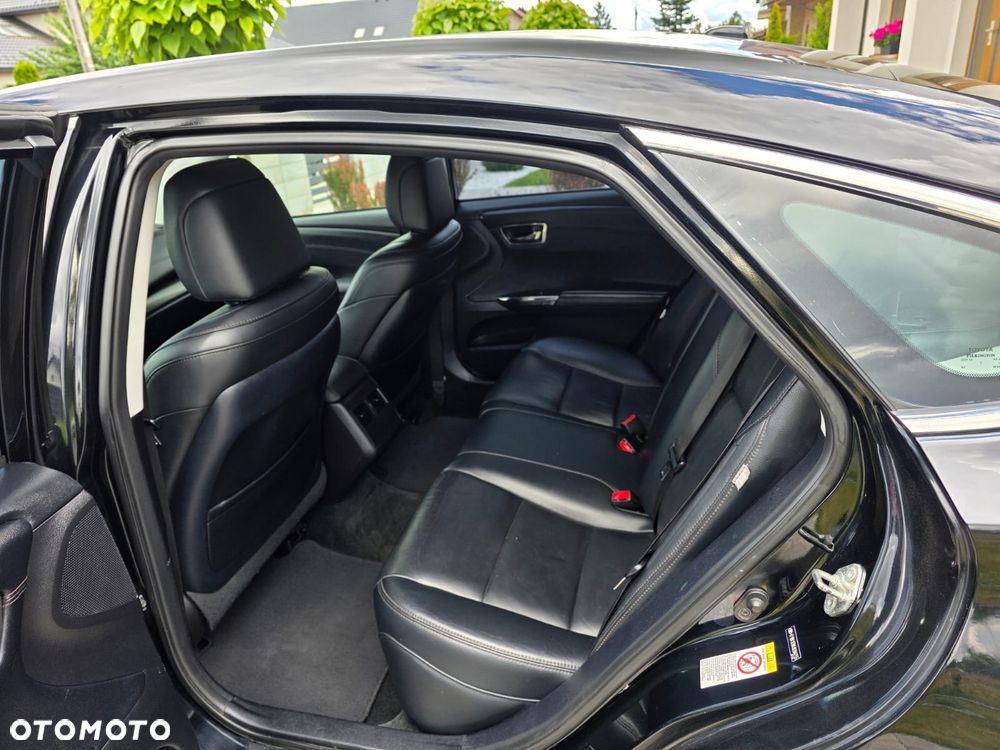 Toyota Avalon - 8