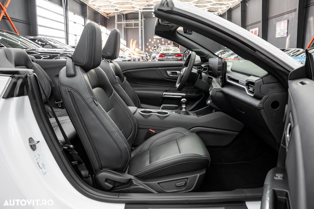 Ford Mustang Convertible 5.0 Ti-VCT V8 Aut. GT - 10