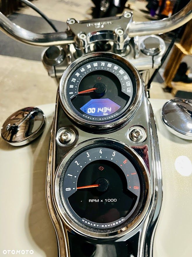 Harley-Davidson Softail Low Rider - 13