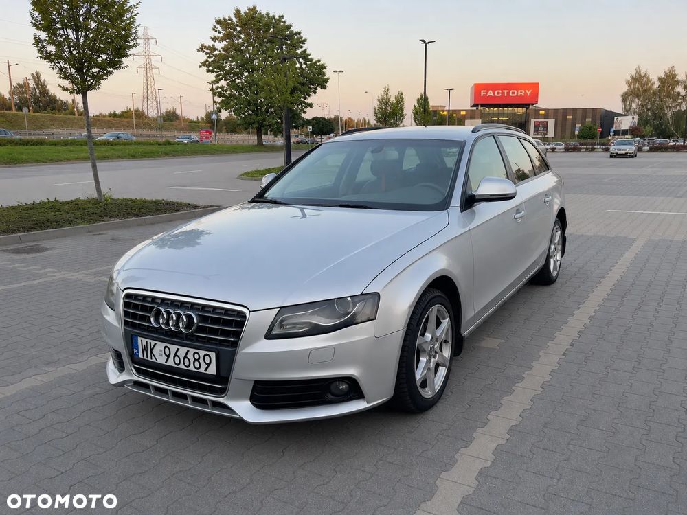 Audi A4 Avant - 4