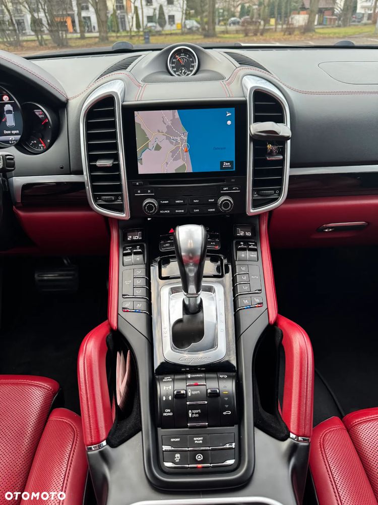Porsche Cayenne Diesel Platinum Edition - 21