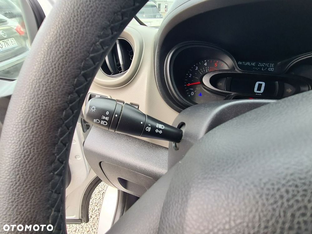 Renault Trafic - 15