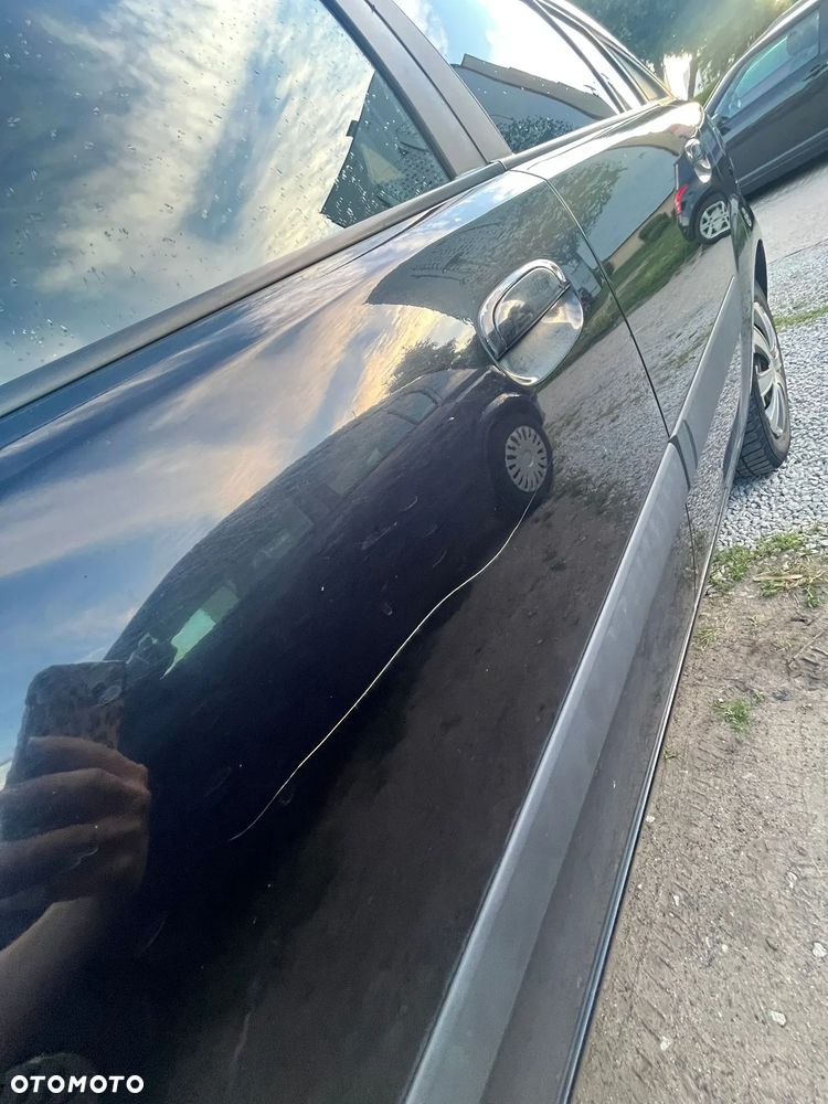 Kia Rio - 6