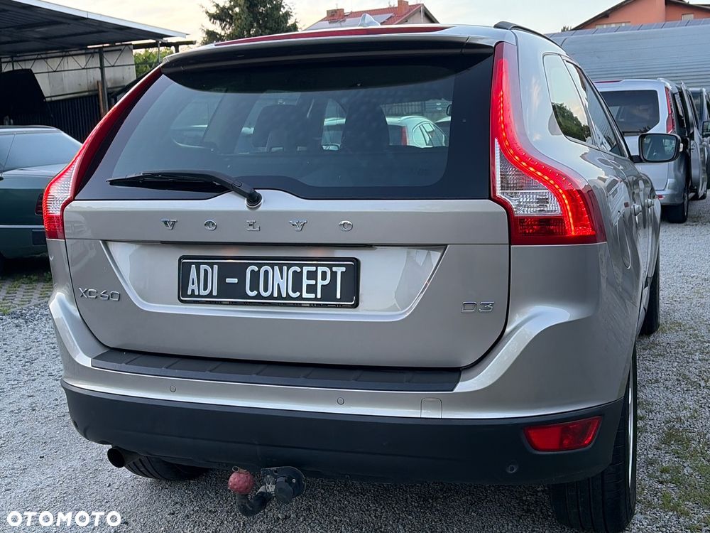 Volvo XC 60 DRIVe Momentum - 14