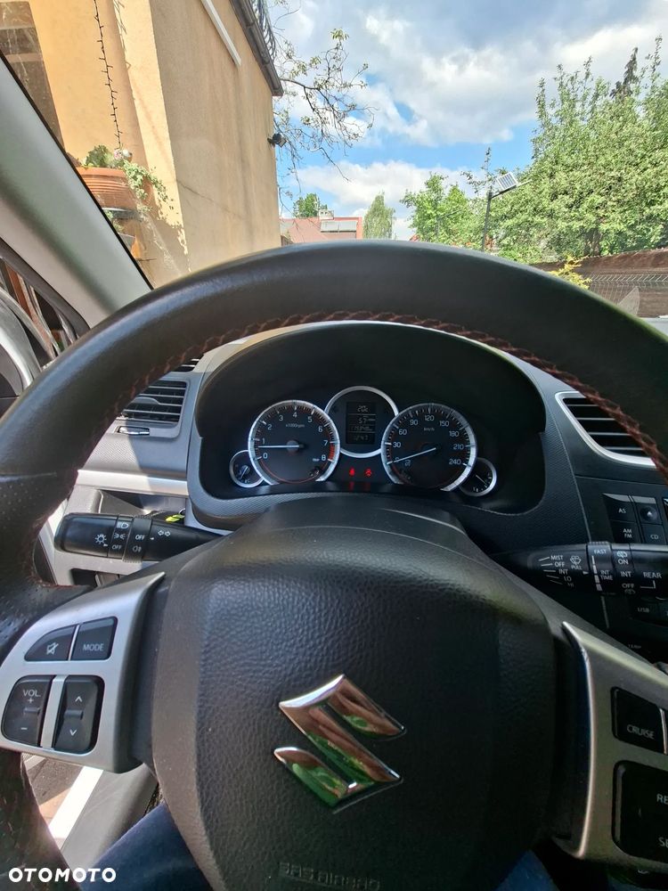 Suzuki Swift 1.6 Sport - 11