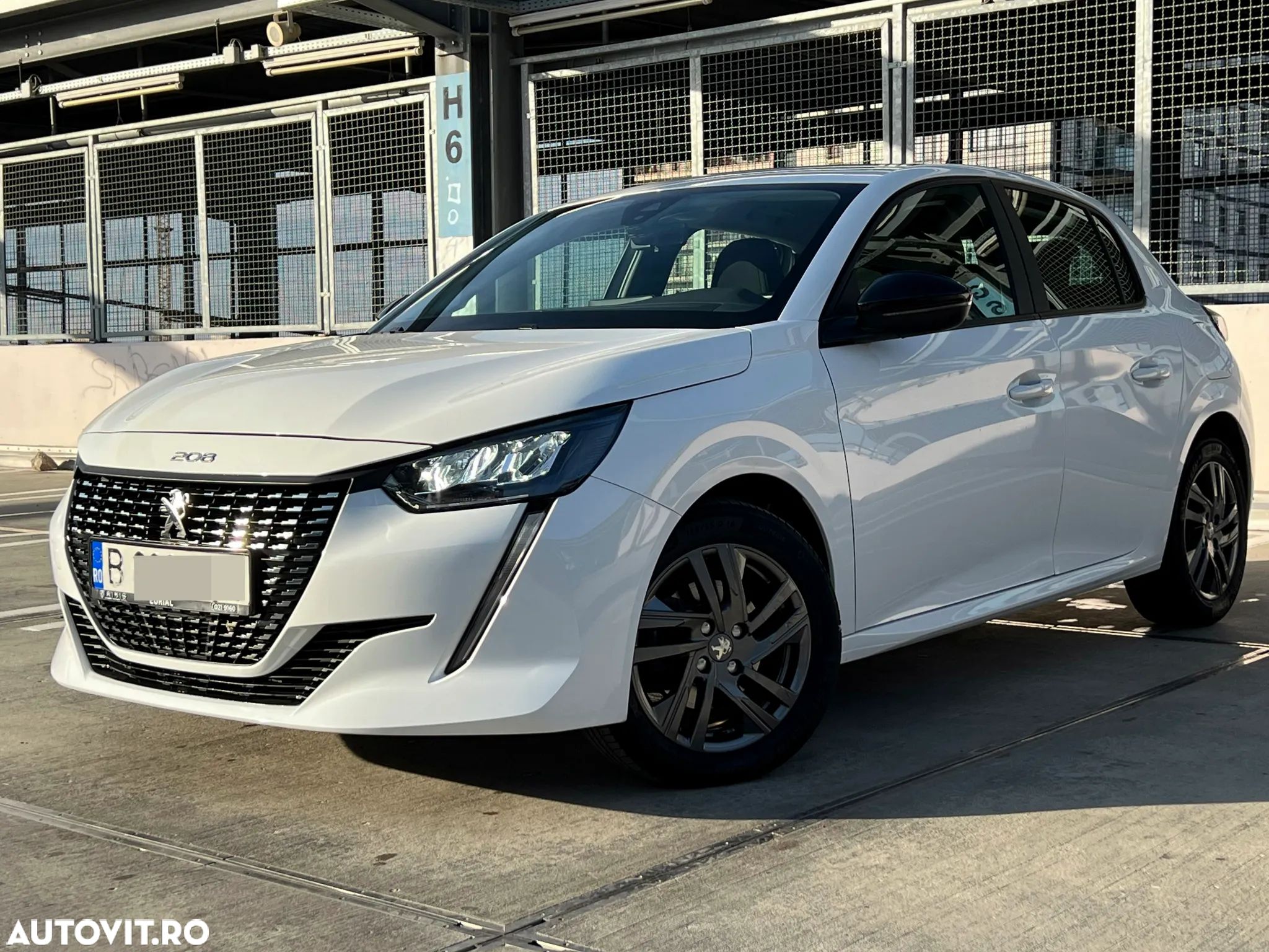 Peugeot 208 1.5 BlueHDi STT Allure Pack - 1