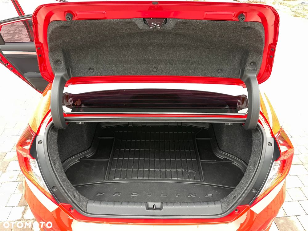 Honda Civic 1.5 T Elegance CVT - 23