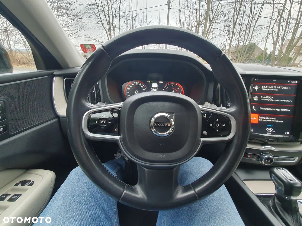 Volvo XC 60 D4 Geartronic RDesign - 14