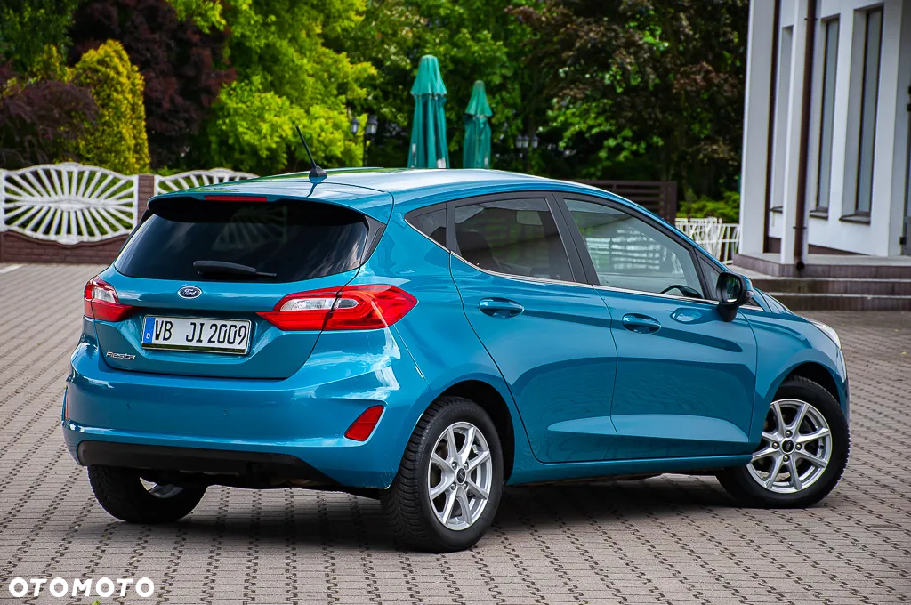 Ford Fiesta 1.0 EcoBoost Titanium - 35