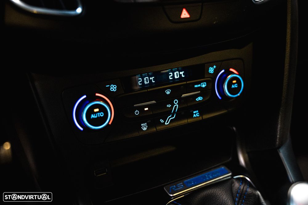 Ford Focus 2.3 EcoBoost RS Pack Performance - 17