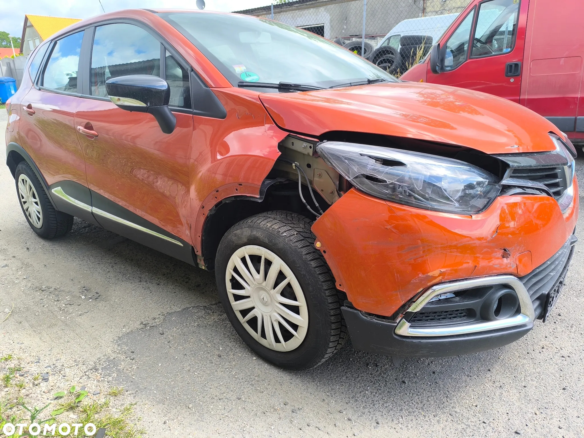 Renault Captur (ENERGY) TCe 90 BOSE EDITION - 6