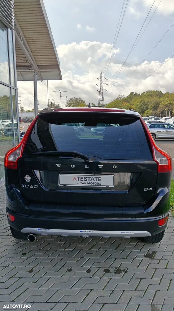 Volvo XC 60 D4 Geartronic Summum - 7