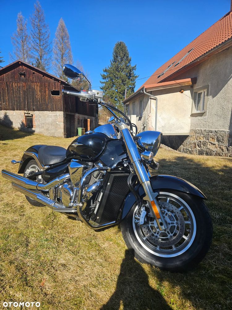 Suzuki Boulevard - 4