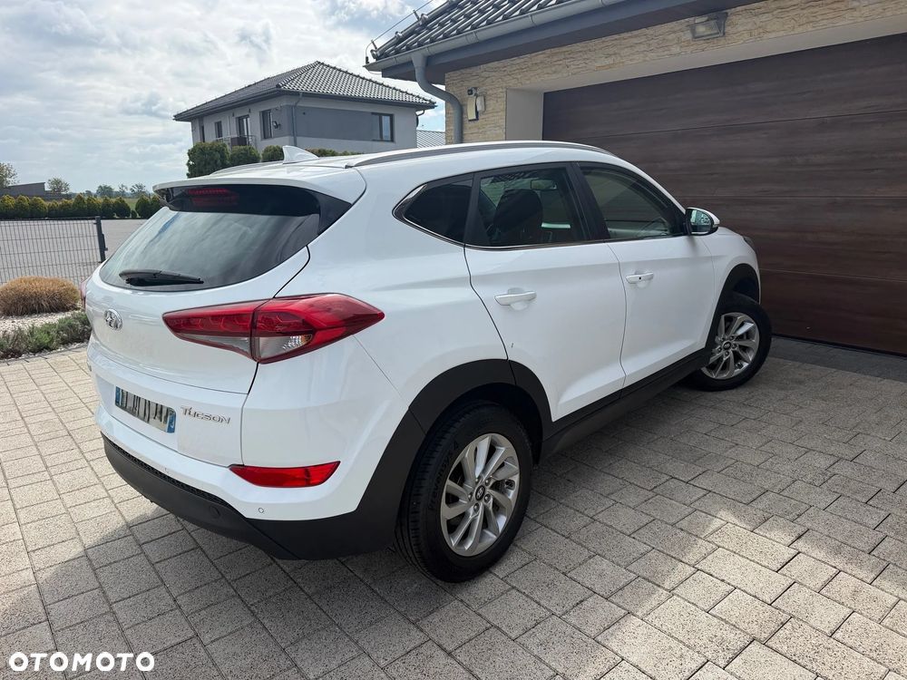 Hyundai Tucson - 8