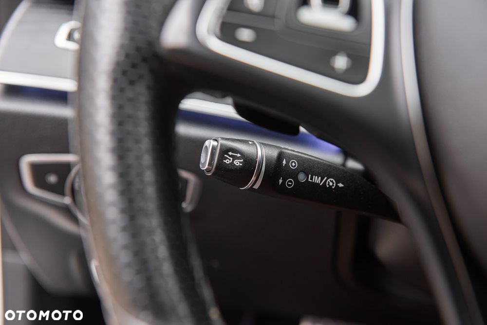 Mercedes-Benz Klasa E 220 d 4-Matic All-Terrain - 26