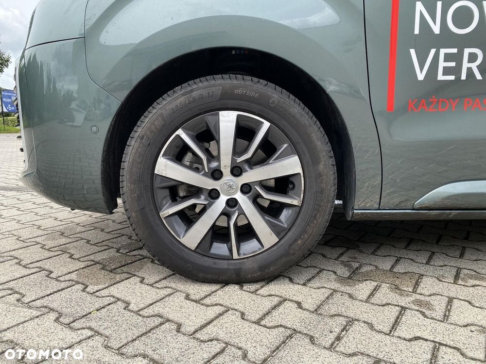 Toyota Proace Verso 2.0 D4-D Long VIP - 24