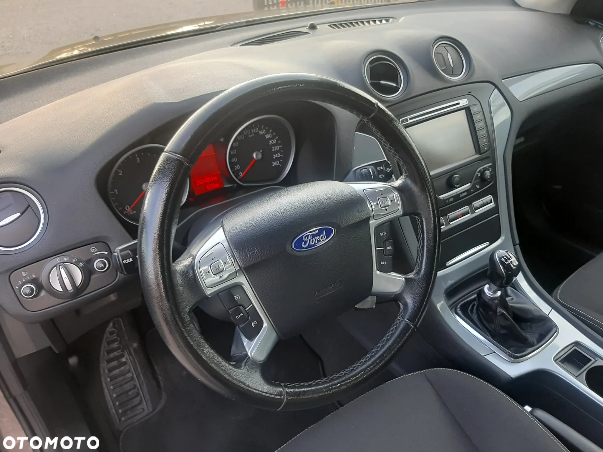 Ford Mondeo Turnier 2.0 TDCi Ambiente - 19