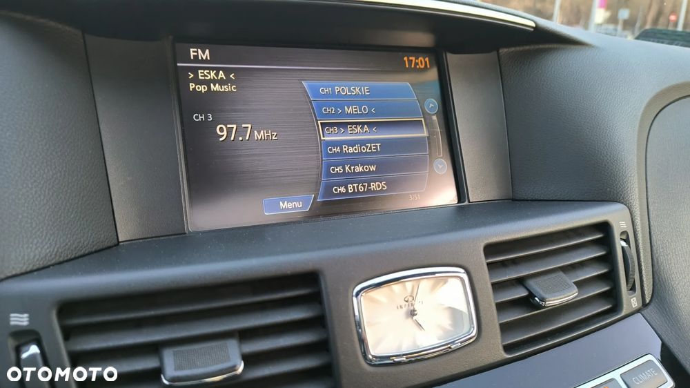 Infiniti M M37 S - 23