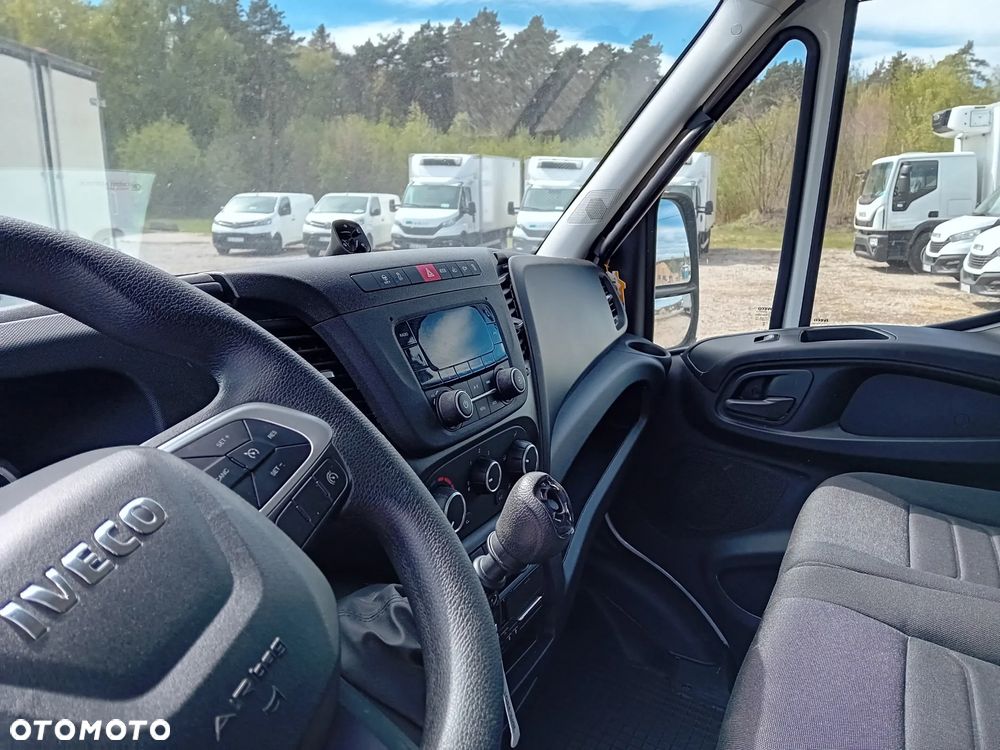 Iveco DAILY 70C18H - 13