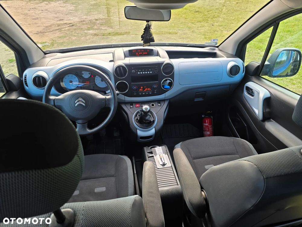 Citroën Berlingo Multispace HDi 115 FAP XTR - 10