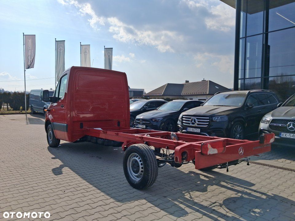 Mercedes-Benz Sprinter - 3