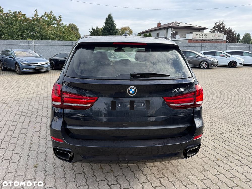 BMW X5 - 6