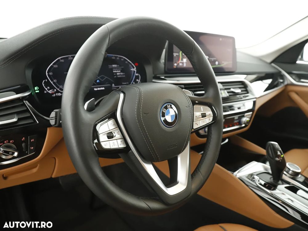 BMW Seria 5 - 13