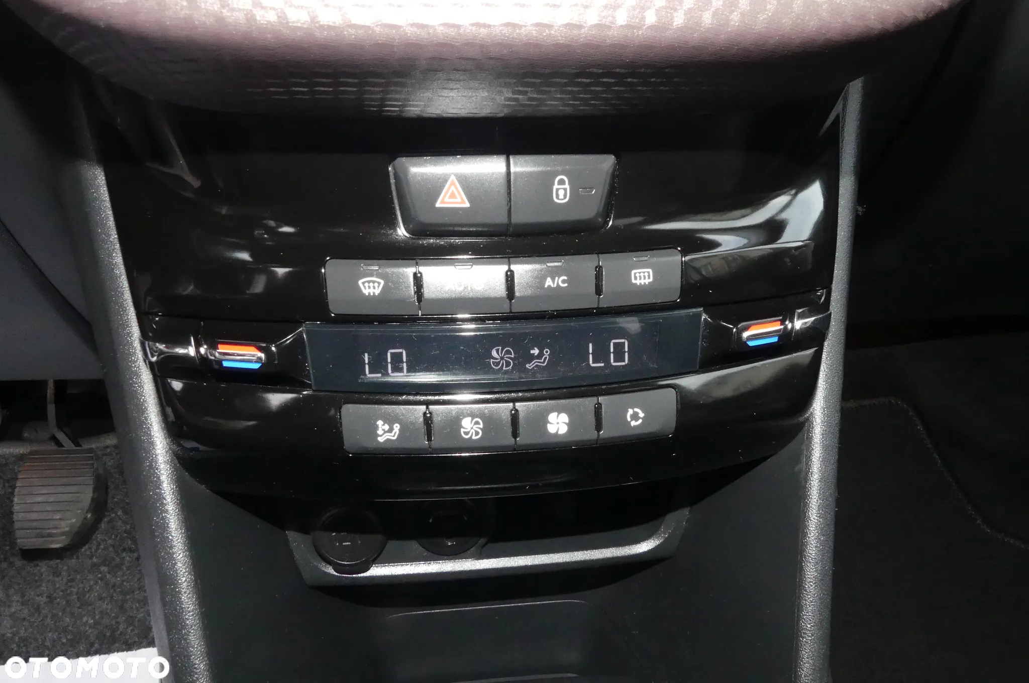 Peugeot 2008 1.6 VTi Allure - 15