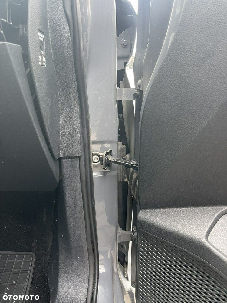 Volkswagen Caddy - 9