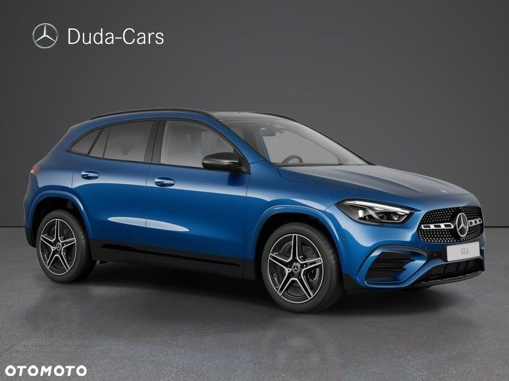 Mercedes-Benz GLA - 3