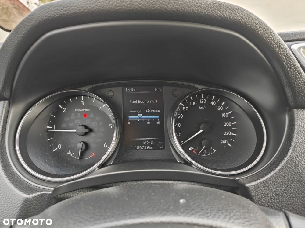 Nissan Qashqai 1.6 DCi Acenta EU6 - 14